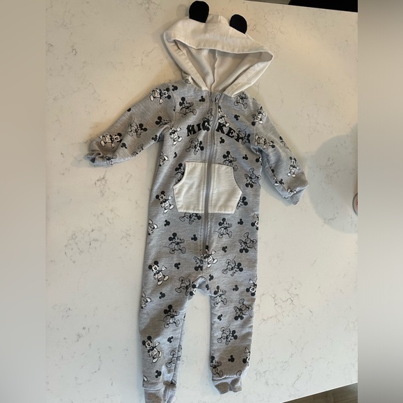 Mickey Onesie 18-24 months - Picture 3 of 4